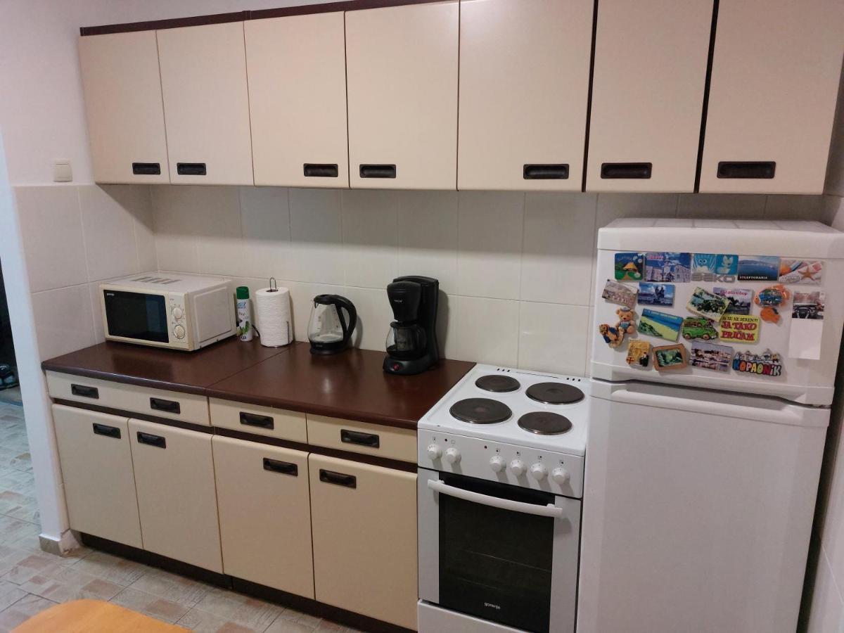 Apartman Centar Sremska Mitrovica Exterior foto
